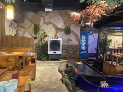 -城墙拐拐火锅(三峡广场黑金冠店)