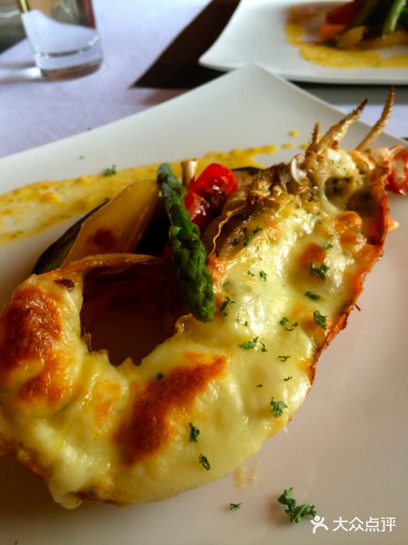 touch咖啡西餐吧芝士黄油焗龙虾图片