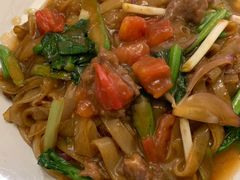 湿炒牛河-李记潮汕砂锅粥(营福路店)