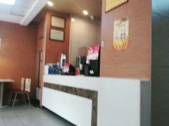 -迈德思客•汉堡•烤鸡(围墙巷店)