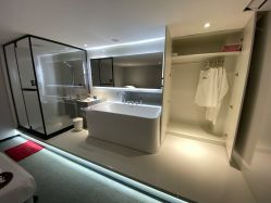 -三只熊皮肤管理中心旗舰店