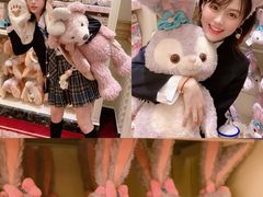 -小镇影院迪士尼小熊Duffy与他的朋友合影地