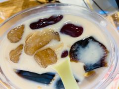 -八婆婆烧仙草(中山路店)