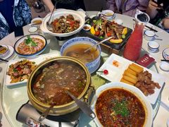 -牛头鱼庄·地道广西菜(鲁班店)