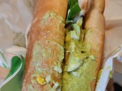 低温慢煮鸡胸肉配牛油果夏巴特-麦当劳(新闸路店)