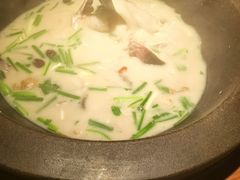 -咕嘟草帽鱼·牛奶一样的鲜鱼汤(包河万达广场创始店)