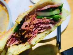 垛子肉夹烧饼-李柱·柘城垛子羊肉旗舰店(通泰路店)