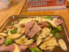 -隔壁老王·家常云南菜(花巷店)