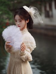 -一揽芳华汉服旗袍体验馆(拙政园店)