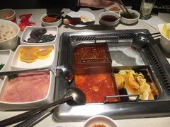 番茄锅底-海底捞火锅鲜切牛肉主题店(长寿路店)