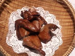 脆皮BB鸽-大榕树下顺德菜(融创茂店)