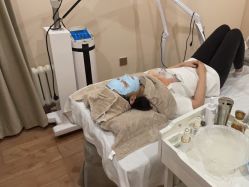 -苗方清颜•痘肌问题肌专研