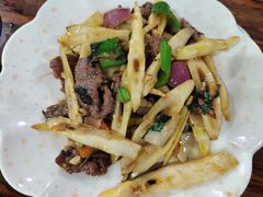 鲜笋炒牛肉-南记食粥坊·宵夜大排档(莲花总店)