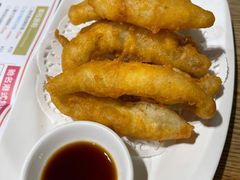 避风塘九肚鱼-点点心港式茶餐厅(南京西路店)