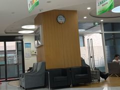 -雅悦齿科(顾村公园店)