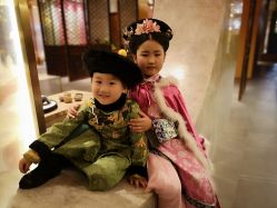 点击看大图 -盘子女人坊古装写真摄影(南京总店)