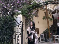 -花苑里咖啡(威远店)