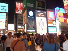 -ABC MART(心斎橋店)