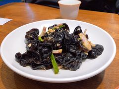 芥香木耳-必点海鲜·鲅鱼水饺(鞍山西道店)