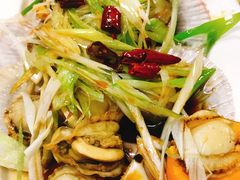 -老东镇啤酒屋海鲜加工·蒸汽海鲜·海鲜烧烤(台东店)