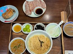 -蟹上黄·蟹黄面·江南糖水(人民广场店)