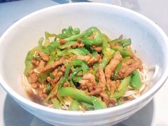 青椒肉丝盖浇面-花园茶楼(兴城西路店)