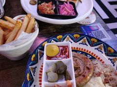 -Famous肥猫墨西哥音乐餐吧(五棵松华熙LIVE店)