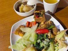 -百荷园蔬食自助餐厅(德辉广场店)