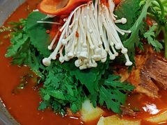 -喇喇排骨火锅·传统韩式脊骨汤(望京西园总店)