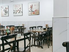 大堂-胥佳烧鸡公牛肉面馆