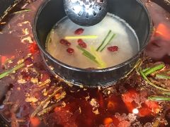 -重庆烧鸡公火锅(簋街店)