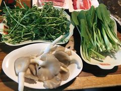 豆苗-傣妹火锅(南京东路一店)