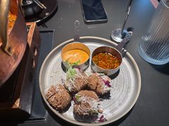 -Ameigo梅果·云贵川bistro(长宁来福士店)