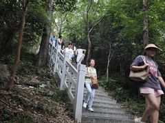 -三叠泉瀑布