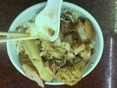 -猪脚洪隆江猪脚饭