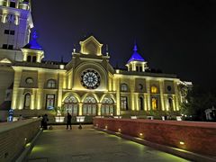 -东港音乐喷泉广场