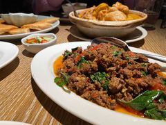 辣炒牛肉-瓦城泰国料理(芮欧百货店)