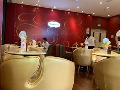 大堂-哈根达斯(国瑞店)