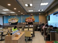 -灵芝妹子海鲜米线(香炉礁山姆店)