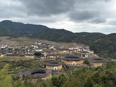 -初溪土楼群