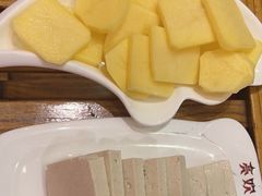 -亮欢寨酸汤鱼(沙冲路店)