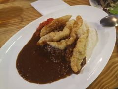 炸白身鱼咖喱饭-BISTROFIORE美伊娜(伊犁南路店)