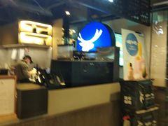 -瑞幸咖啡(东直门枢纽店)