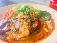 -方铲铲·成都板凳面(滨江银泰店)