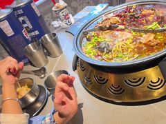 -令狐冲·炭烤活鱼(宝龙店)