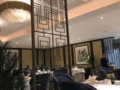 大堂-Yan Ting 宴庭中餐厅(上海静安瑞吉酒店)