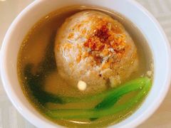 蟹粉狮子头-怡园饭店-餐厅(四望亭店)