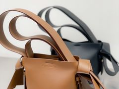 -Acne Studios(芮欧百货店)