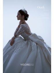 -雪中彩影婚纱摄影·微光艺术中心