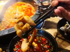 美蛙-销魂美蛙鱼头火锅(上海首店)